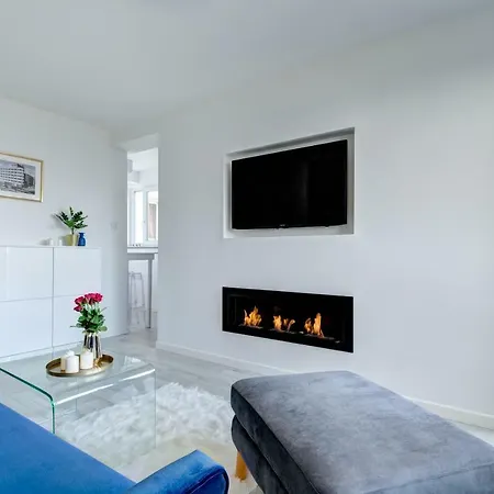 Modern Place Przy Plazy *